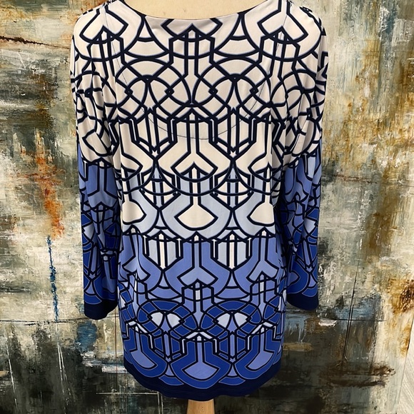 JM Collection Blouse - Picture 3 of 4